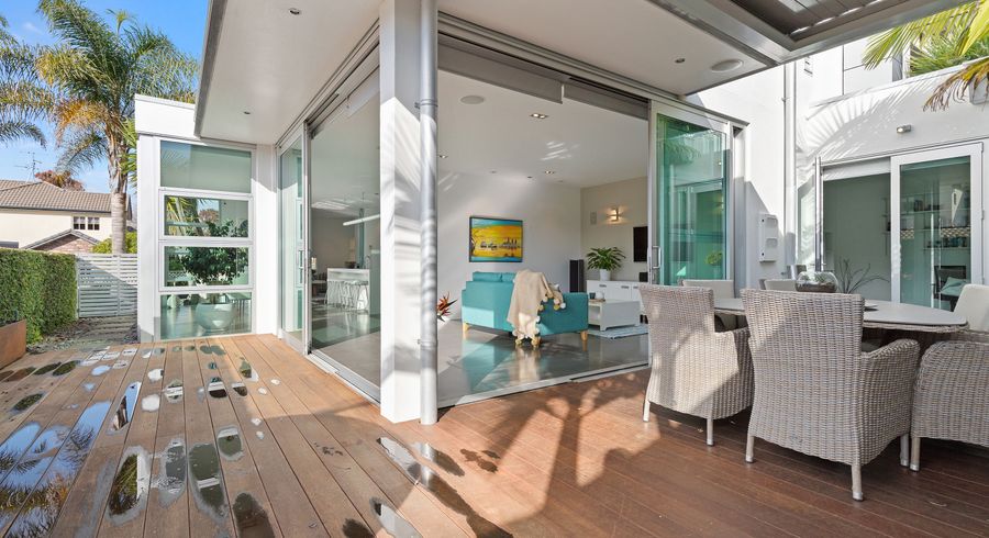  at 2C Rostrevor Street, Hamilton Central, Hamilton