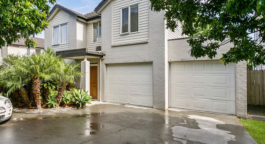  at 9 Ritchie Crescent, Takanini