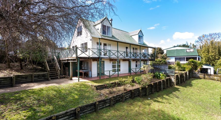  at 15 Markham Place, Bucklands Beach, Auckland