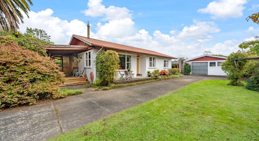  at 28 Mccarthy Grove, Clouston Park, Upper Hutt