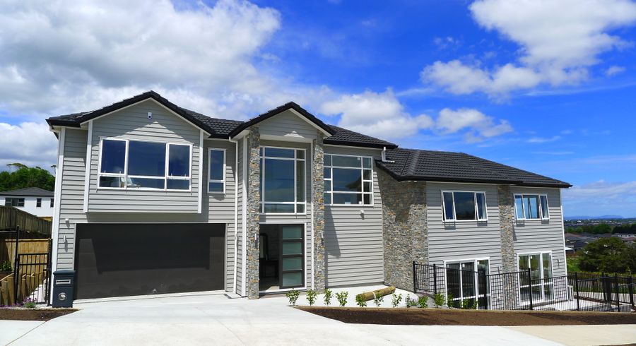  at 11 Fricker Way, Flat Bush, Auckland