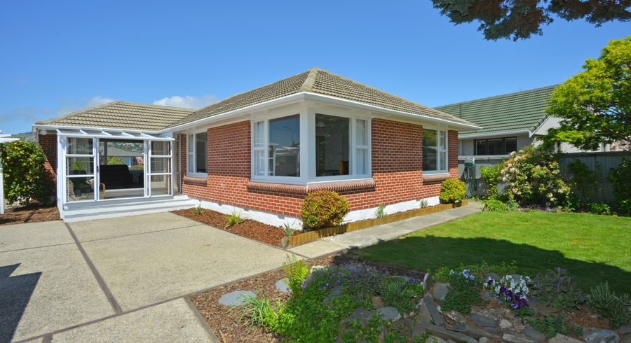  at 11 Roberta Drive, Somerfield, Christchurch