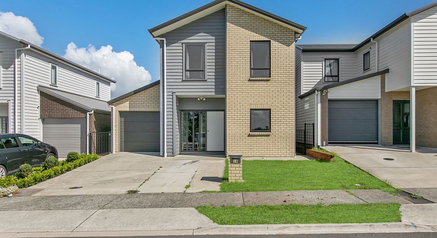  at 38 Kuurae Crescent, Weymouth, Auckland