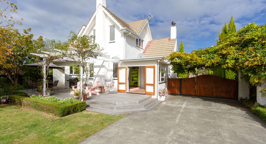  at 8 Wharerangi Road, Tamatea, Napier