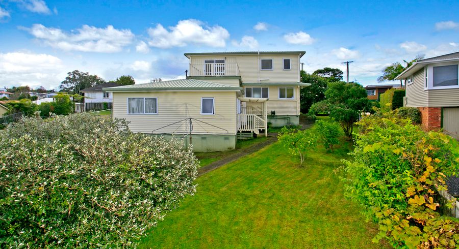  at 21 Tui Glen Road, Birkenhead, Auckland