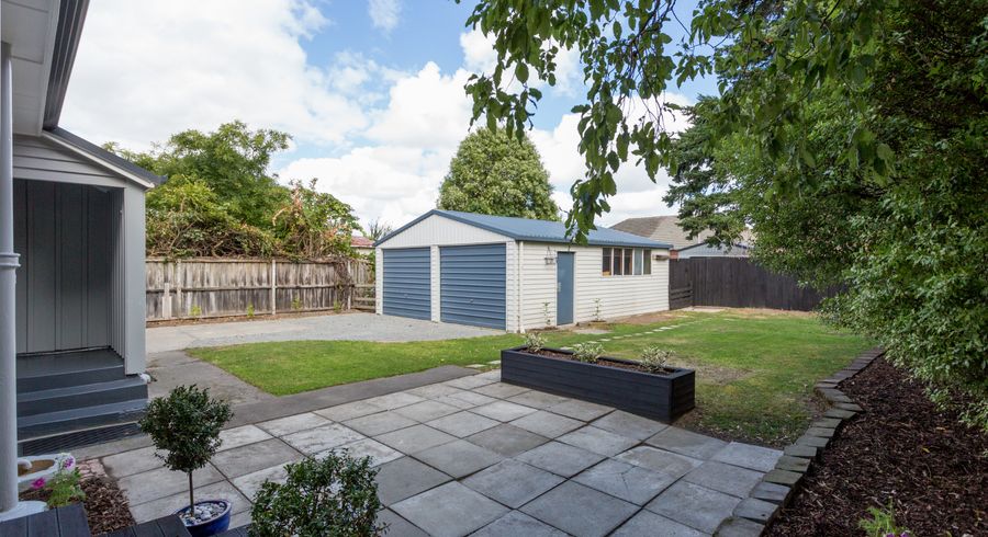  at 3 Eden Place, Bryndwr, Christchurch