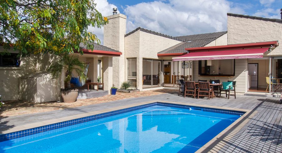  at 51 Hattaway Avenue, Bucklands Beach, Auckland