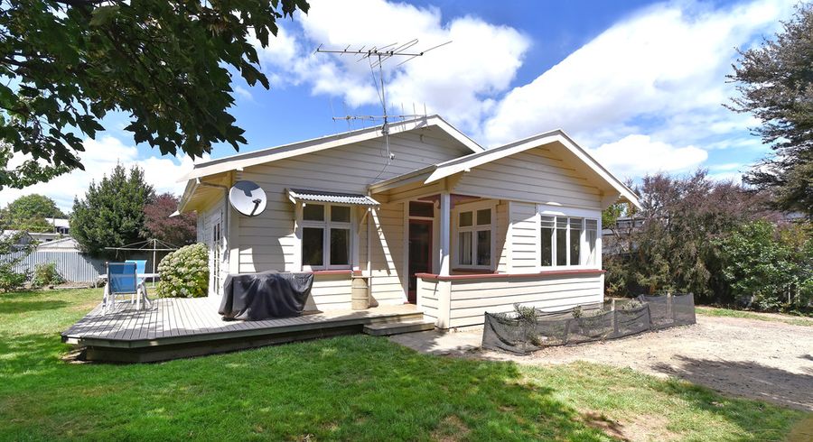 at 86 Whitby Road, Wakefield