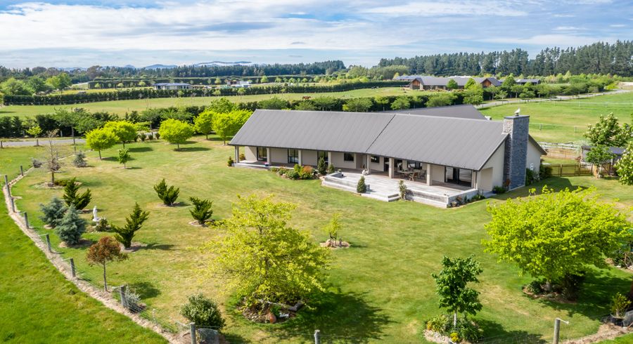 at 1/609 Halkett Road, Christchurch
