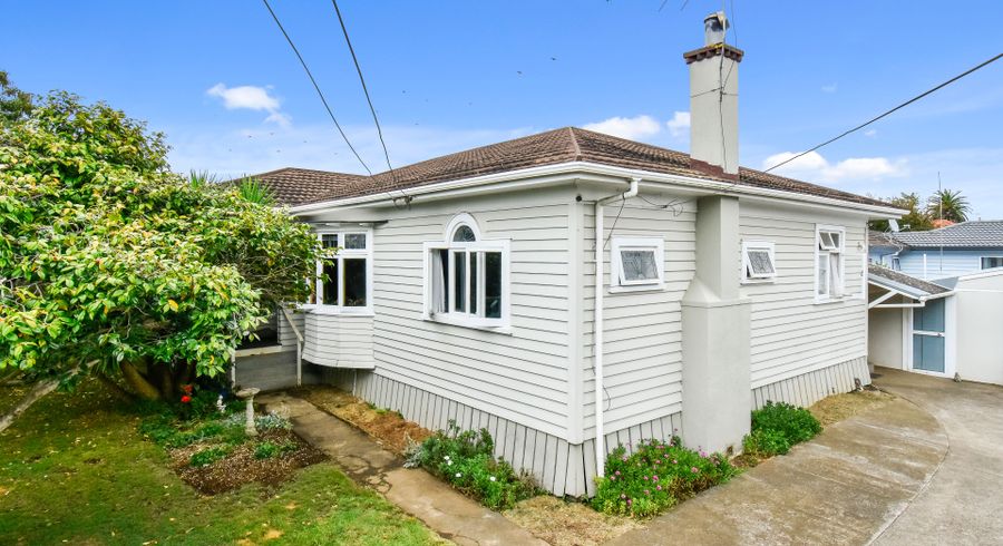  at 1/35 Landscape Road, Papatoetoe, Auckland
