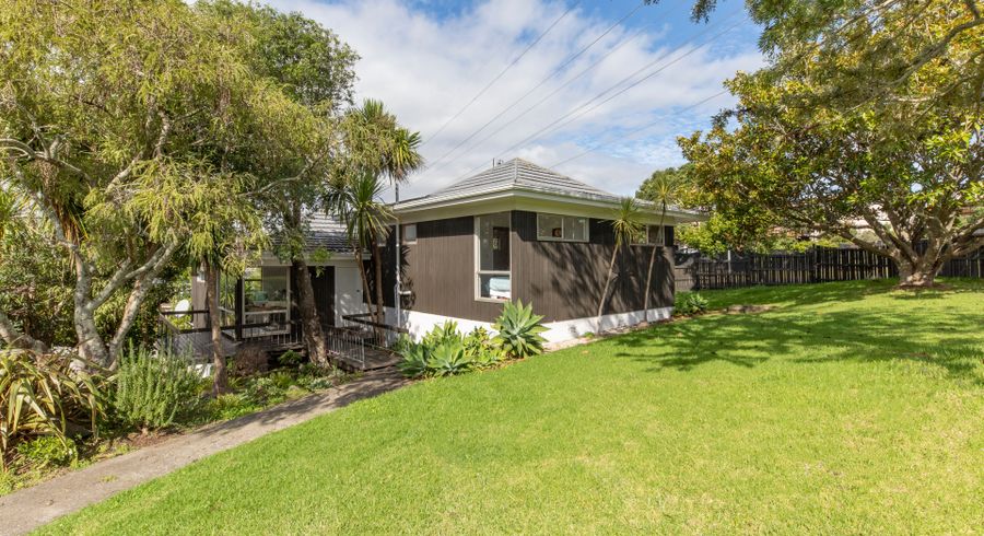  at 42 Halsey Drive, Lynfield, Auckland