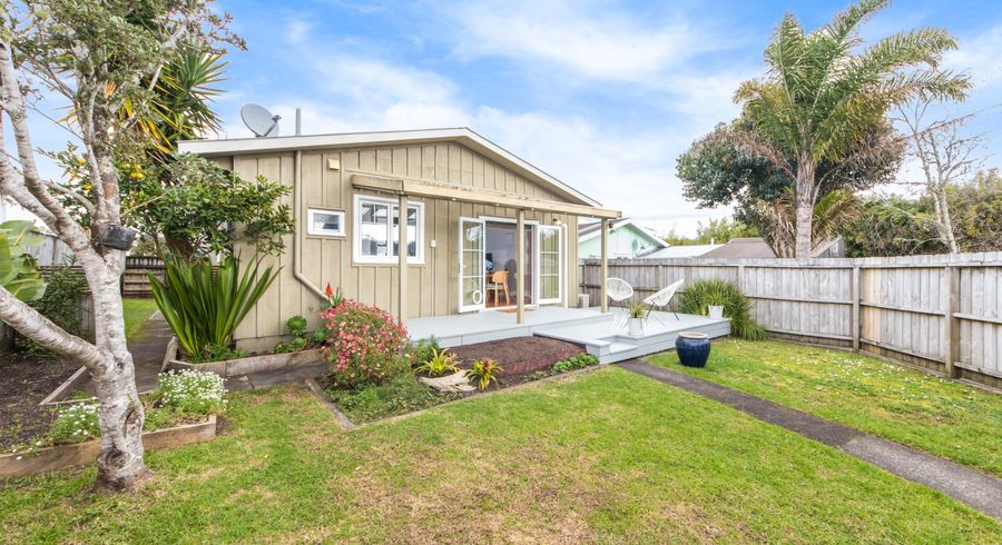  at 715 Swanson Road, Swanson, Auckland