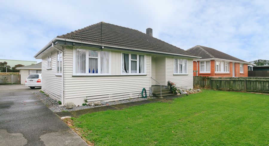  at 1/15 Treadwell Street, Naenae, Lower Hutt