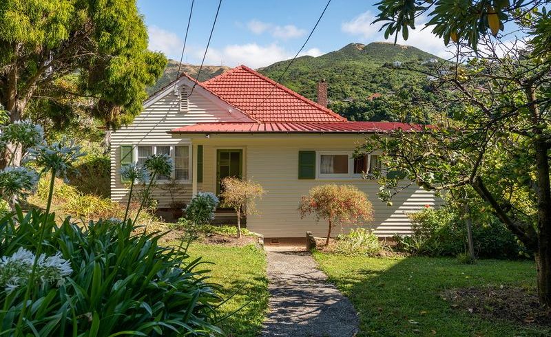  at 18 Trelissick Crescent, Ngaio, Wellington