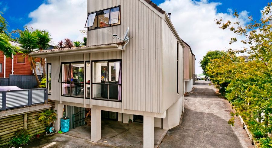  at 3/45 Rawene Road, Birkenhead, Auckland