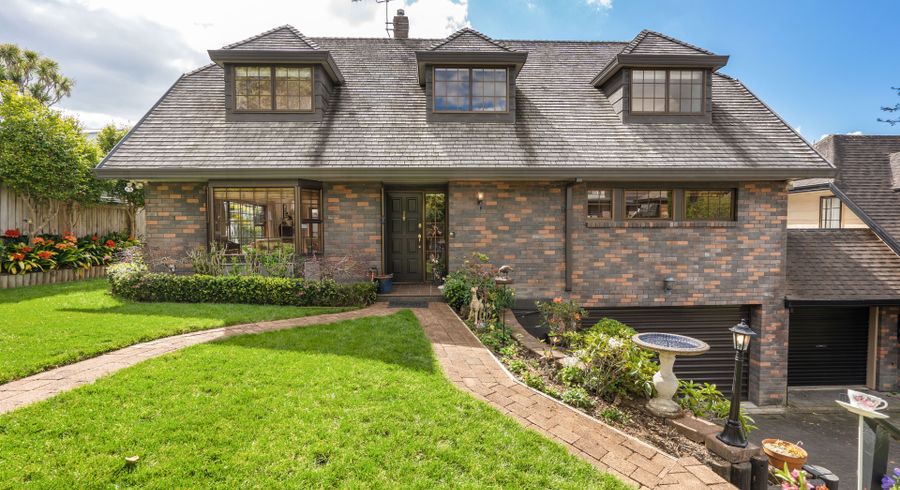  at 1/23 Waiatarua Road, Remuera, Auckland