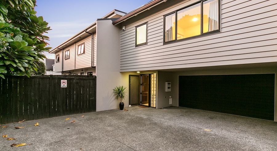  at 8/76 Galway Street, Onehunga, Auckland