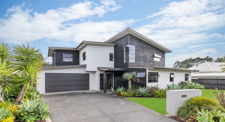  at 107 Aberley Road, Schnapper Rock, Auckland