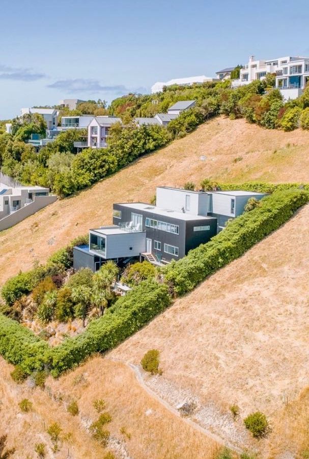 Free property data for 16 Highview Lane, Scarborough, Christchurch