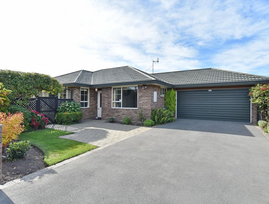 Free property data for 2 Munro Street, Redwood, Christchurch homes.co.nz