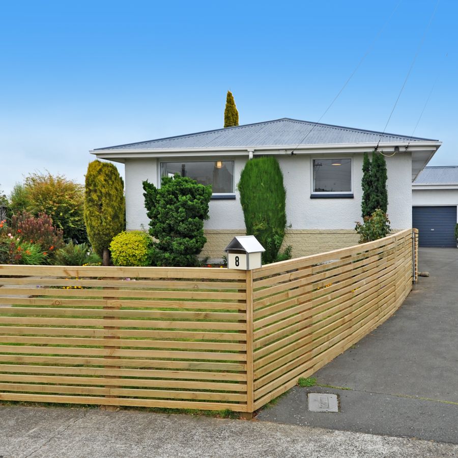 Free property data for 8 Esk Place, Mosgiel homes.co.nz