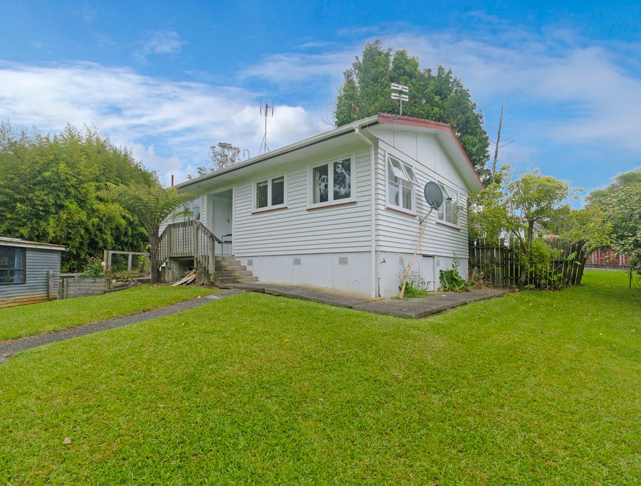 Free property data for 4141 Great North Road, Glen Eden, Auckland