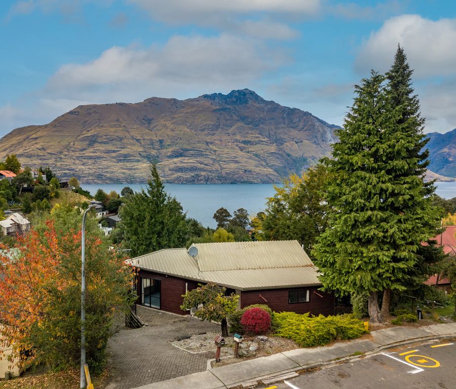 Recently sold 10A Wye Place, Fernhill, Queenstown homes.co.nz