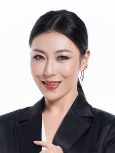 Nina Jin