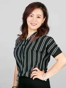 Zoya Wei
