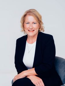 Lorraine Haslam