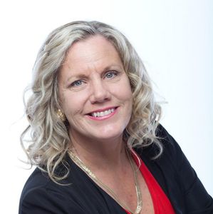 Lisa Struneski