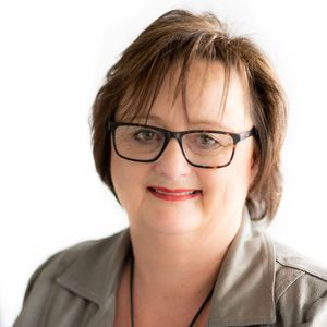 Glenda Buschl