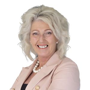 Linda Warren-Davey