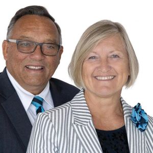 Steve and Miriam Davis