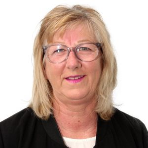 Tracey Petersen