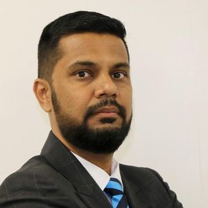 Moiz Ali