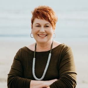 Andrea Bradley Dip RE    AREINZ