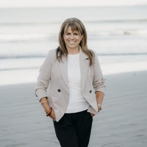 Deb Maurer