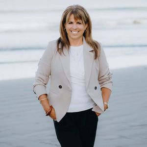 Deb Maurer