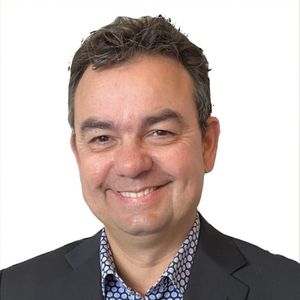 Ian Middleton
