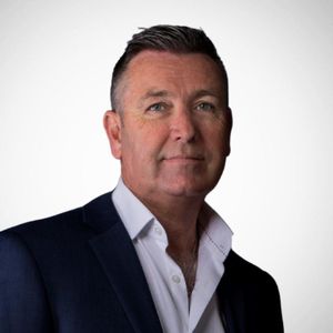 Damien Davis