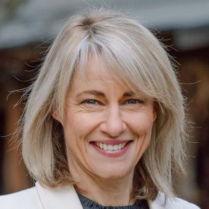 Sara Secker