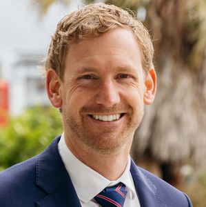 Tim Hawes