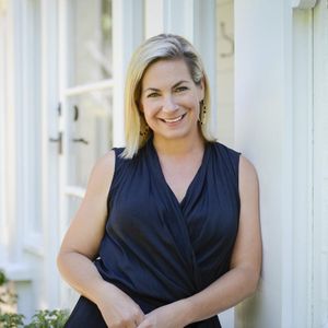 Lucy Clements