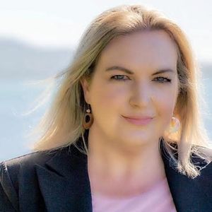 Kim Thompson
