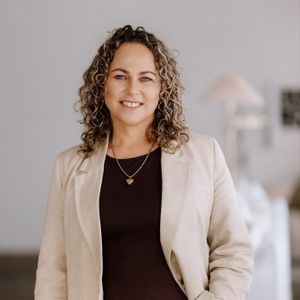 Paula Wenham