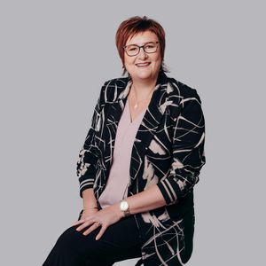 Pam Mulder