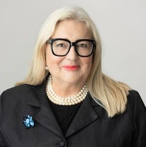 Caroline Fletcher