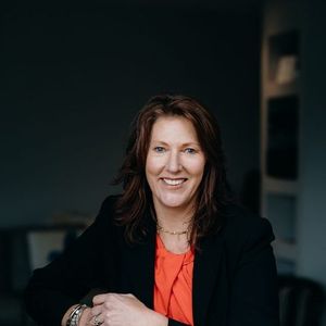 Jean Chaney - J2