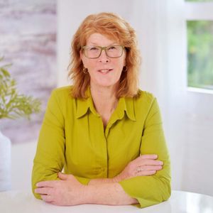 Debs Gregory